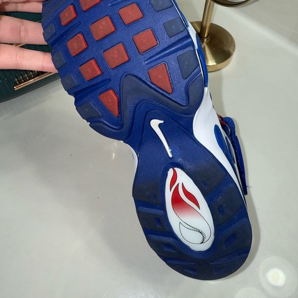 Nike sneakers - Picture 7 of 7